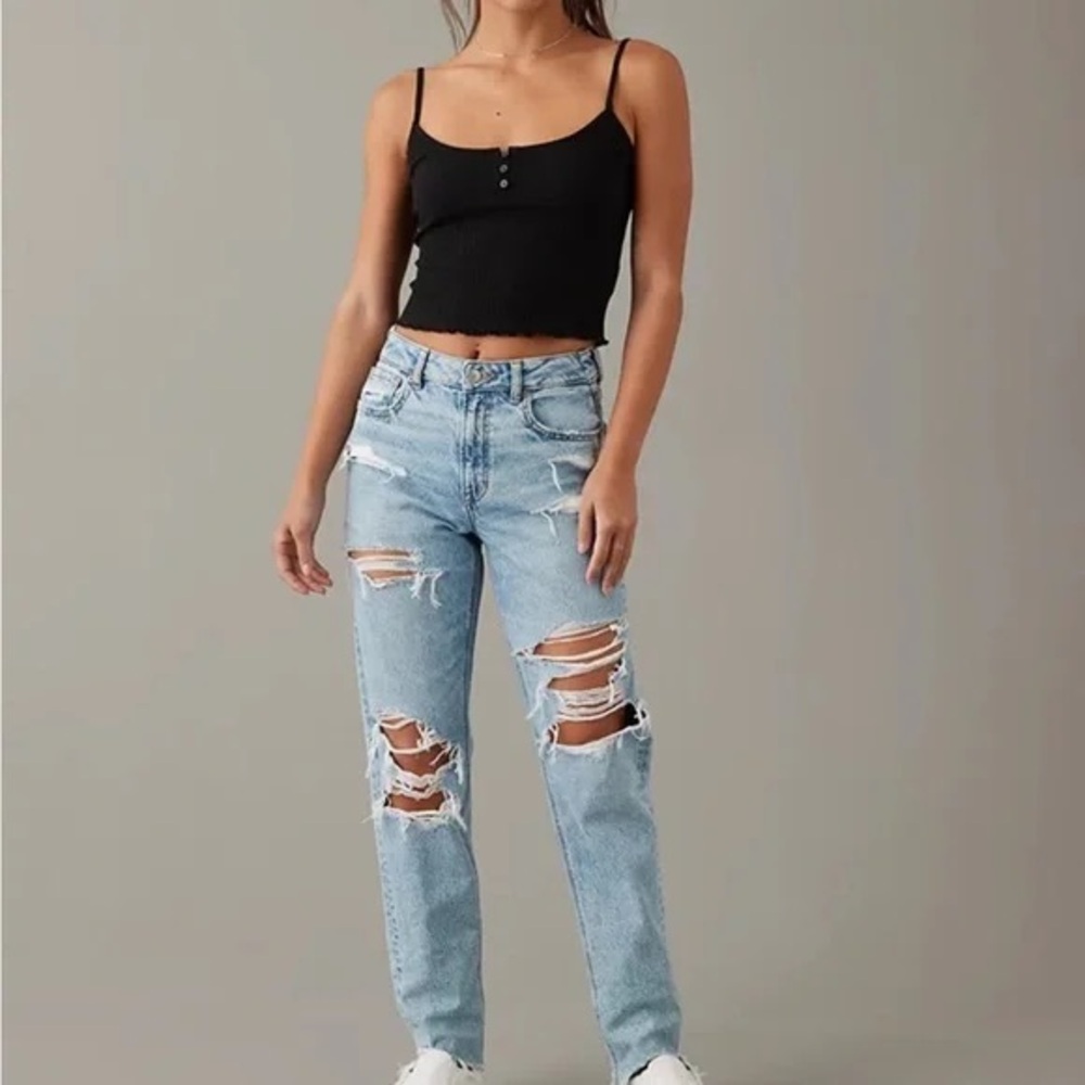 American Eagle mom straight jeans